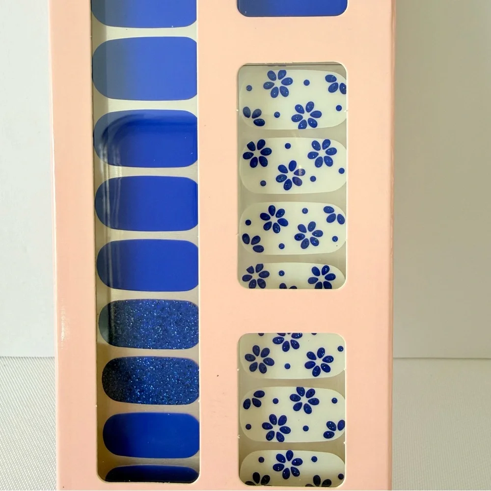 Dashing Diva Lot of 3 Gloss Ultra Shine Gel Nail Strips 32 Count Each New Colors